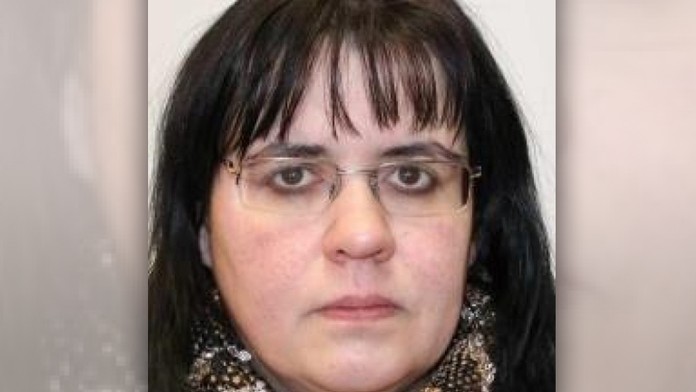 Romanu našel psovod v hustém lese. Podchlazenou, ale v pořádku
