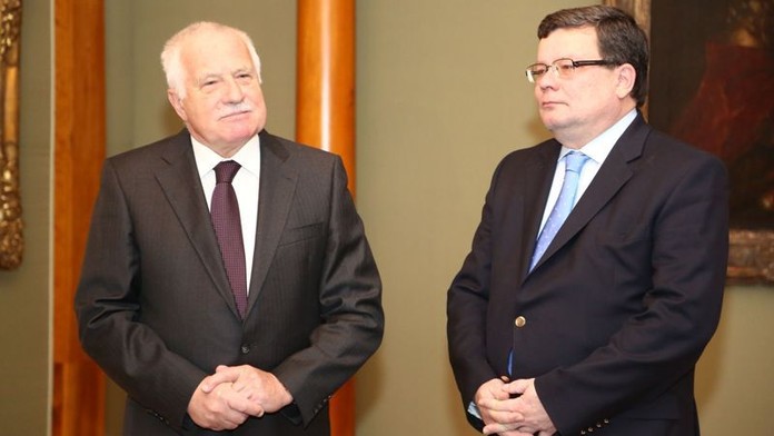 Klause Vondrova demise překvapila. Byl prý jedním z nejvýraznějších ministrů