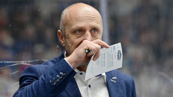Modrého náhlý konec. Hokejové Brno je bez oblíbeného trenéra
