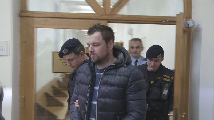 Češi hledají v Hurghadě důkazy proti Kramnému. Ztratili Egypťané spis k případu?