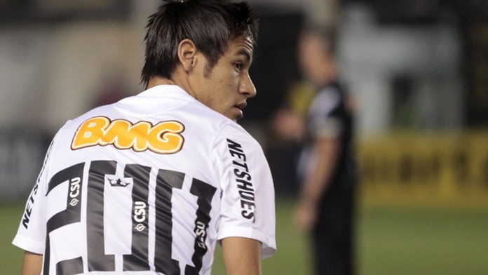 VIDEO: Neymar zase řádil! Při sólu udělal z obránců tréninkové kužely