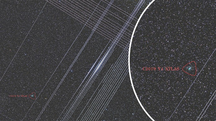 Takto vypadá nebe pokryté družicemi Starlink. Astronomové zuří!