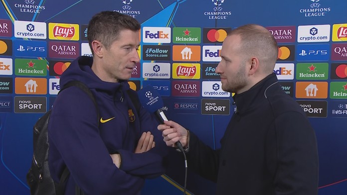 Už jsem zapomněl, jaké je hrát v minus 7 stupních, řekl Lewandowski. Flick ocenil Slavii