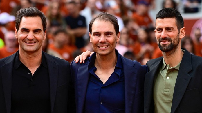 Byl jsem páté kolo u vozu. Fanoušci víc milovali Rogera a Rafu, řekl Djokovič