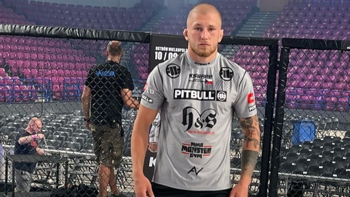 Humburger prosí KSW o zápas. Když nebudu bojovat, zblázním se, říká