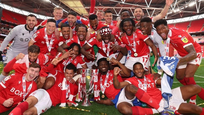 Dvojnásobný vítěz Ligy mistrů je zpátky, Premier League si zahraje po 23 letech