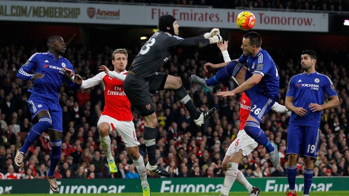 Arsenal podržel, ale smutní. Čech proti Chelsea znovu bez bodu