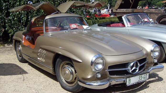 V Praze začne výstava historických i současných vozů Mercedes-Benz