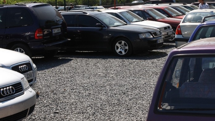 Cebia bude ZNÁMKOVAT AUTOBAZARY. Skončí podvody s ojetými auty?