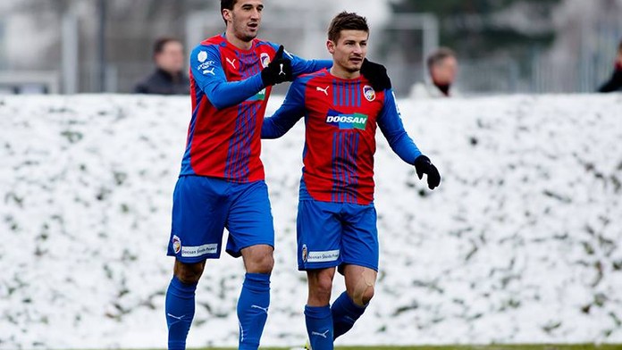 To je posila! Mahmutovič dal hattrick slavnému Norimberku!