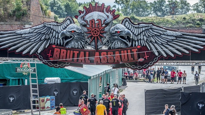 Tragédie na festivalu na Náchodsku. V kempu našli mrtvého muže (†42)