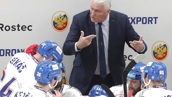 Trenéra Říhu opět zradilo zdraví. Hokejový kouč leží v nemocnici