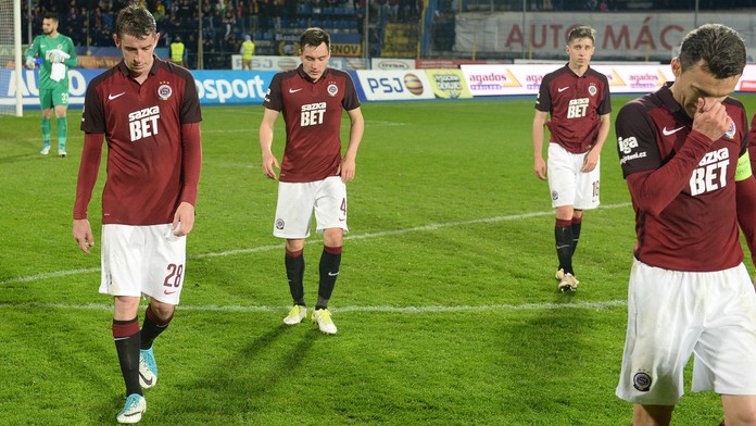 Průjem fotbalové Sparty: Vysmál se jí už i poslední tým tabulky!