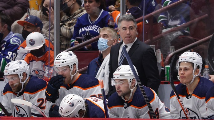 Další vyhazov v NHL. Padáka dostal trenér Edmontonu Oilers