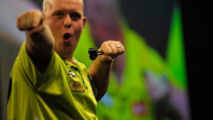 Velká jízda šampiónů! Van Gerwen a Anderson nedali soupeřům šanci