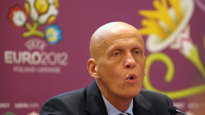 Šéf rozhodčích Collina: Ukrajinský gól do sítě Anglie měl platit