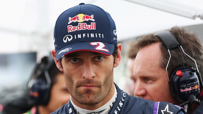 V Sepangu stál Webberovi v cestě Vettel. Teď ho zastavila KOALA