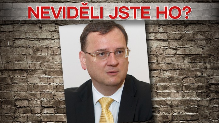 Hledá se premiér ČR. Ztratil se dnes v 3.30 hodin. Výška: 193 cm, váha 106 kg