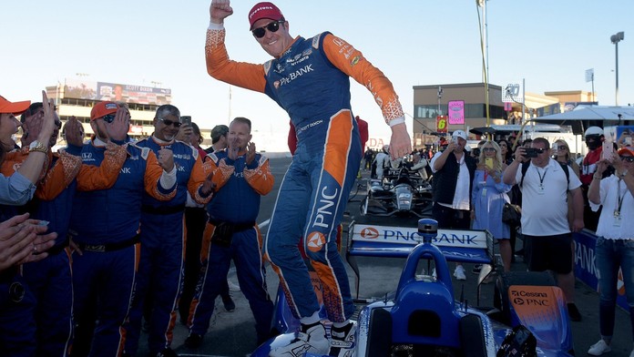 Hvězdný Dixon si to pohlídal. Získal pátý titul v IndyCar!