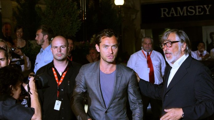 Herec Jude Law přijel na karlovarský filmový festival