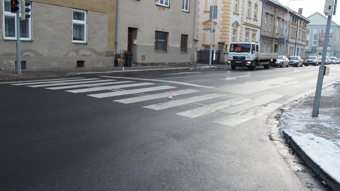 Neznámý řidič srazil na přechodu chlapce (11) a ujel! Hledá ho policie
