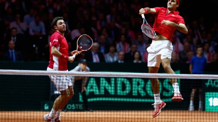 Federer se zázračně uzdravil a Švýcaři jsou blízko Davis Cupu