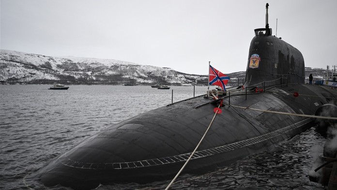 NATO v pohotovosti. Ruské jaderné ponorky zmizely z přístavu