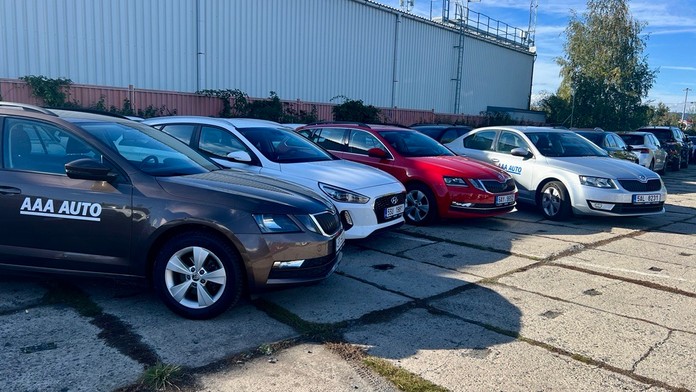AAA AUTO poskytlo na pomoc při odstraňování škod po povodních na dvě desítky aut