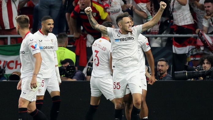 Mourinhova aura ve finále skončila. Sevilla popáté vyhrála Evropskou ligu