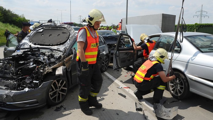 Auto, nebo rakev? Prohlédněte si největší zabijáky silnic