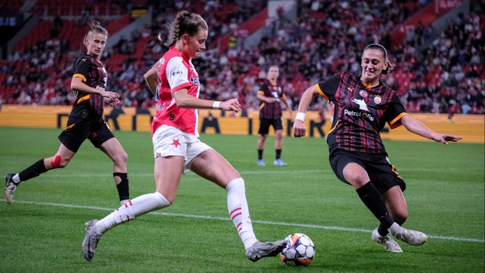 Slávistky z LM vypadly, ale můžou cítit křivdu. Neuvěřitelné, čílí se Tvrdík