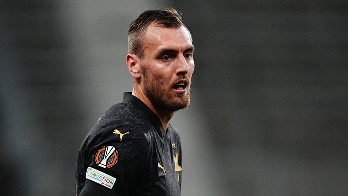 K rasismu nedošlo, dlouhodobě ho odsuzujeme, brání se Slavia obvinění