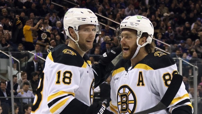 NHL na Nova Sport: Pastrňák a spol. jdou na trápící se Columbus