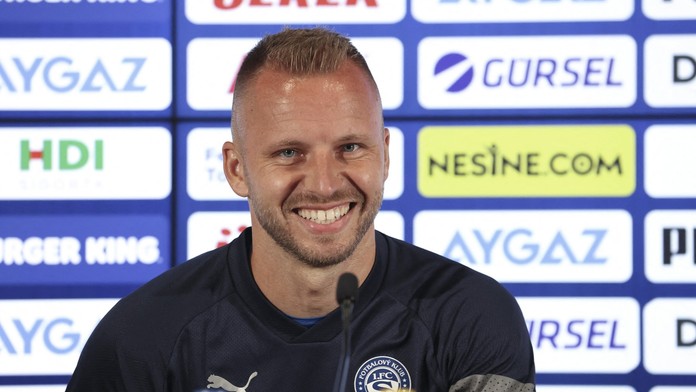 Legenda pro nás i pro domácí, píše Slovácko. Kadlec si vysloužil obří potlesk
