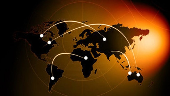 CENZURA NEBUDE! Farský ustupuje od regulace internetu kvůli hazardu!