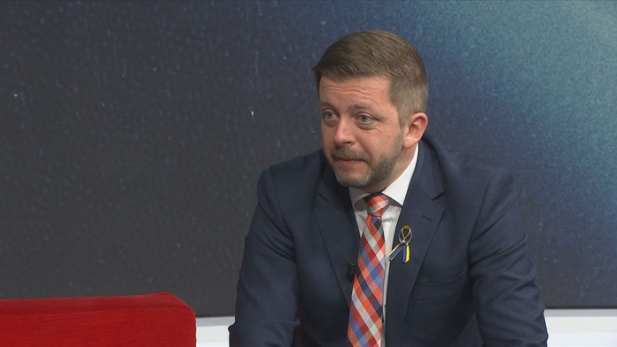 Přísnější kontroly uprchlíků. Rakušan mění strategii v řešení uprchlické krize