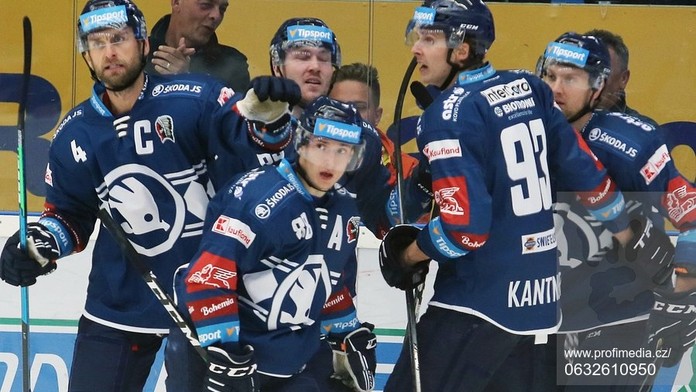 Plzeň deklasovala Olomouc, zastřílela si i Kometa. Hradec v krásné bitvě přetlačil Kladno