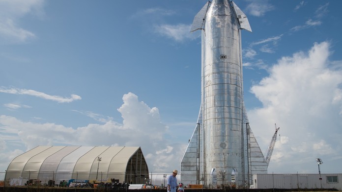 Starship zatím nikam nepoletí, při testu vybuchla nádrž. VIDEO