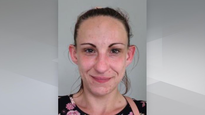 Maminka z Prahy záhadně zmizela. Doma na ni čeká dítě, policie si neví rady