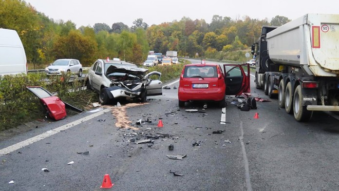 Senior na Liberecku jel v protisměru. Při nehodě zemřela i oblíbená učitelka