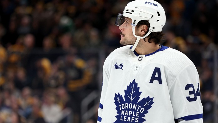 Velká rána pro Toronto! Kanonýr Matthews je na několik týdnů mimo hru