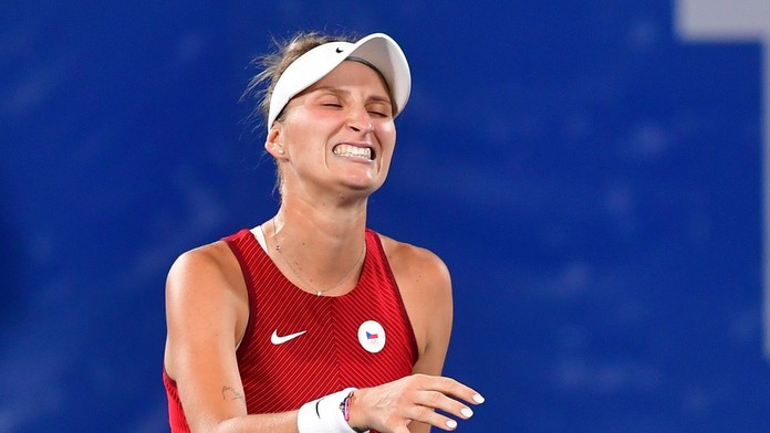 Vondroušová o první finále sezóny nezabojuje, v Dubaji musela odstoupit