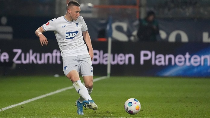 Odměna pro Kadeřábka za dobré výkony. Fanoušci ho zvolili hráčem měsíce