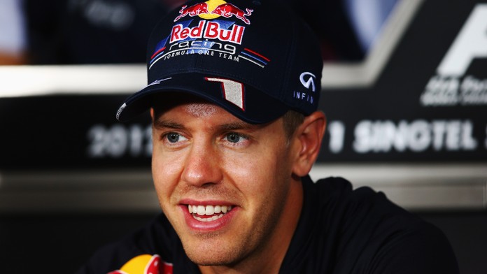 Vettel vyhrál v Singapuru první trénink, stačil mu jen Hamilton