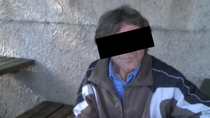 EXKLUZIVNÍ ROZHOVOR: Tento bezdomovec z Prahy vyhrál 30 milionů v loterii a okradli ho