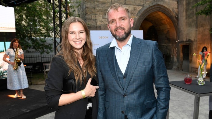 Strašlivé útrapy manželky Libora Boučka. Při porodu syna málem zemřela