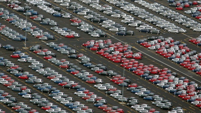 Toyota uklidňuje: Výrobu v Kolíně nepustí ani po odchodu Francouzů