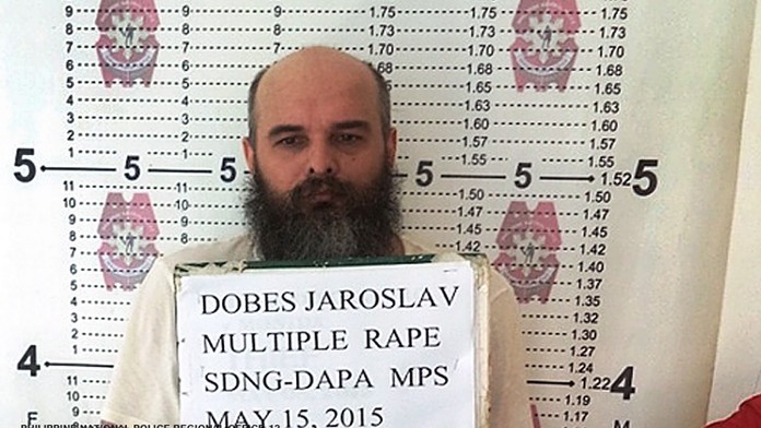 Zpověď žačky Guru Járy: Nešlo o sex, bylo to jako u gynekologa