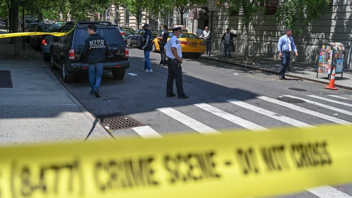 Gangsteři postřelili na ulici v New Yorku deset lidí, sedm omylem