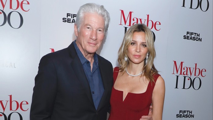 Richard Gere a jeho žena Alejandra Silva Gere